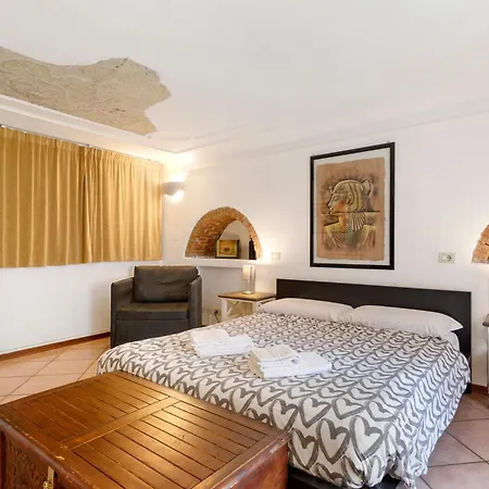 7 Archi In * Como